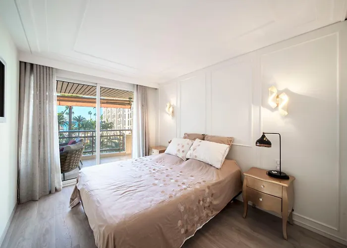 Ref 1924 - Croisette - Sea View For Rent