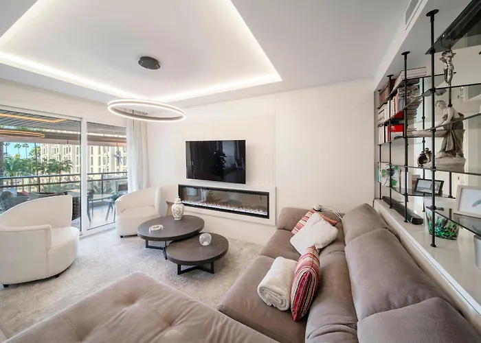 Lägenhet Ref 1924 - Croisette - Sea View For Rent