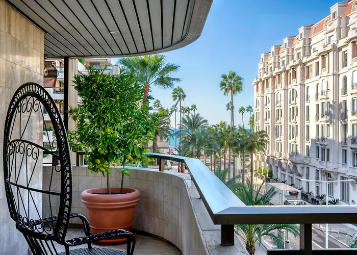 Ref 1924 - Croisette - Sea View For Rent