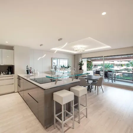 Ref 1924 - Croisette - Sea View For Rent Appartement